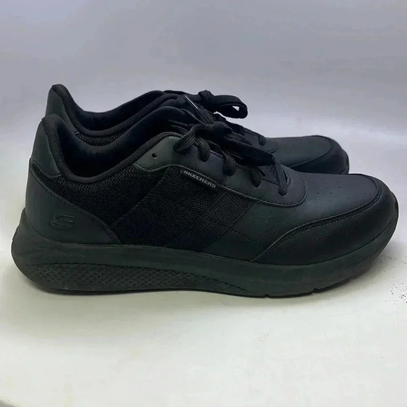 Women’s Skechers Lace Up Athletic Food Service Shoe Size 11 Black, Pre-owned - Picture 1 of 8